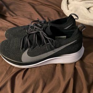 Nike zoom Flyknit